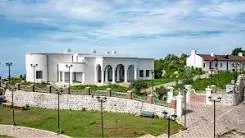 George Everest's House & Park